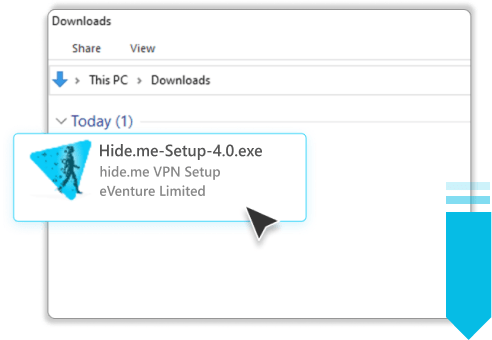 The installation file is saved in the Downloads folder.